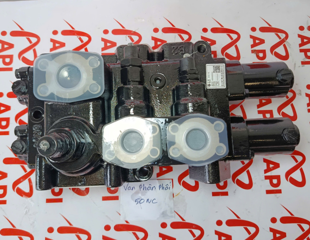 Van Phân Phối Xe Xúc Lonking 50NC Chính Hãng