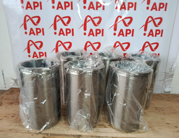 Xi Lanh Động Cơ Weichai WP6 Chính Hãng