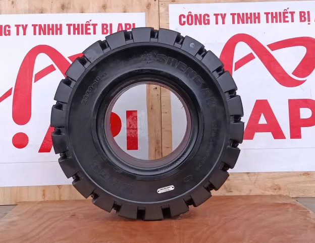 23x9-10 SR63 lốp Đặc Xe Nâng Sheng An – Chịu Tải Cao, Vận Hành Ổn Định